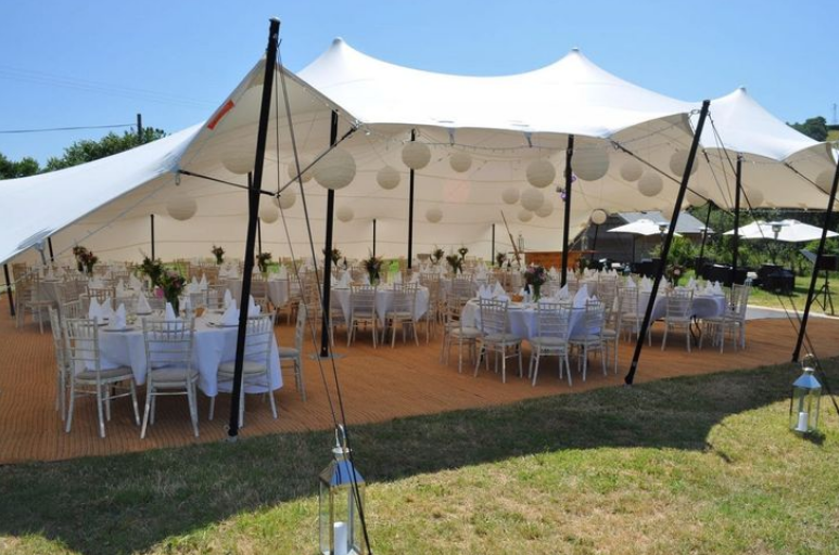 Marquee Tents vs Stretch Tents